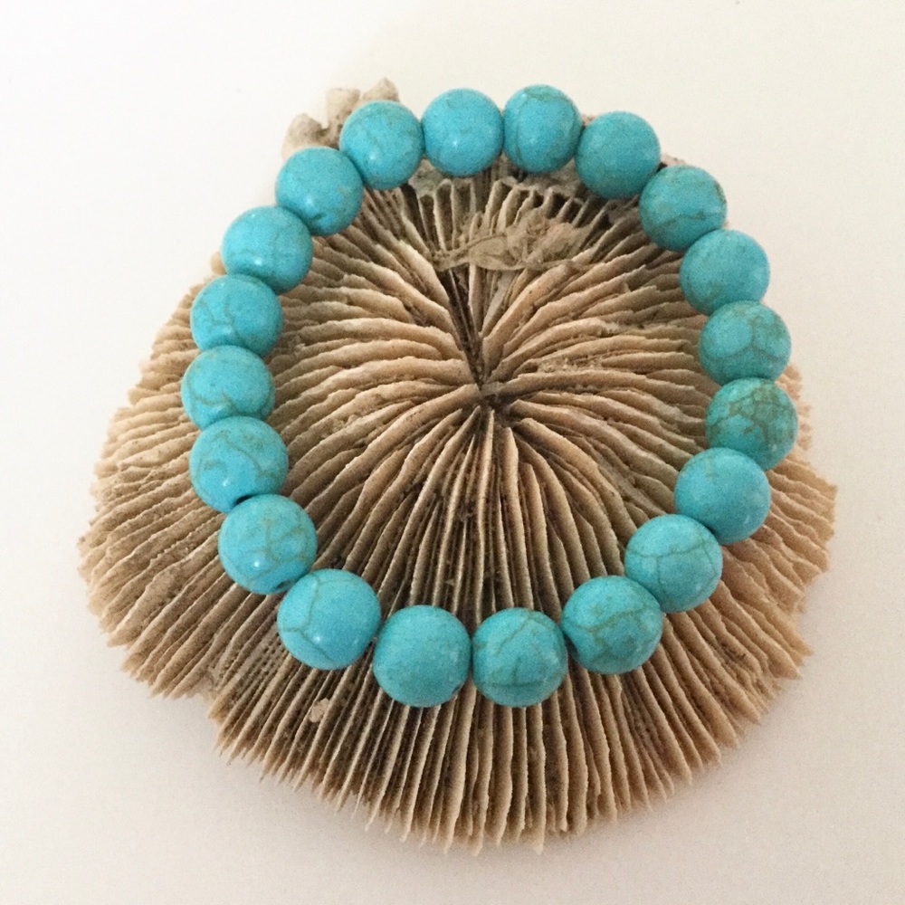 10mm Turquoise Howlite Bead Bracelet